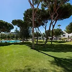 Puerto Banus2 Beachfront And Pools